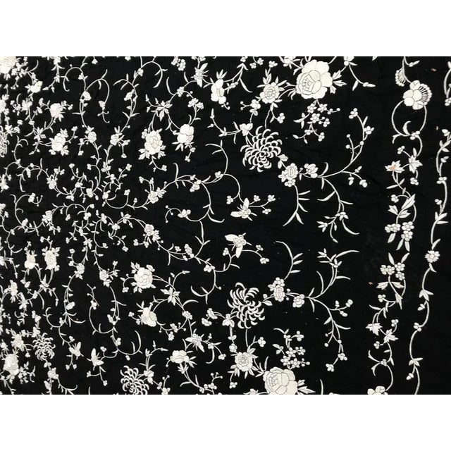 Vintage Manila Shawl with Chinese Embroidery For Sale - Image 10 of 12