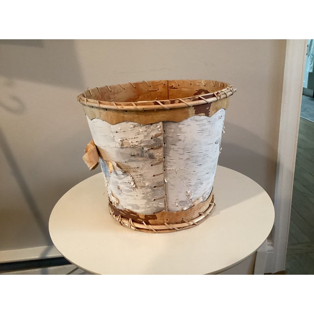 Native American Large Birchbark Wastebasket in the Style of Baskets Made by Native American Arts and Crafts For Sale - Image 3 of 15