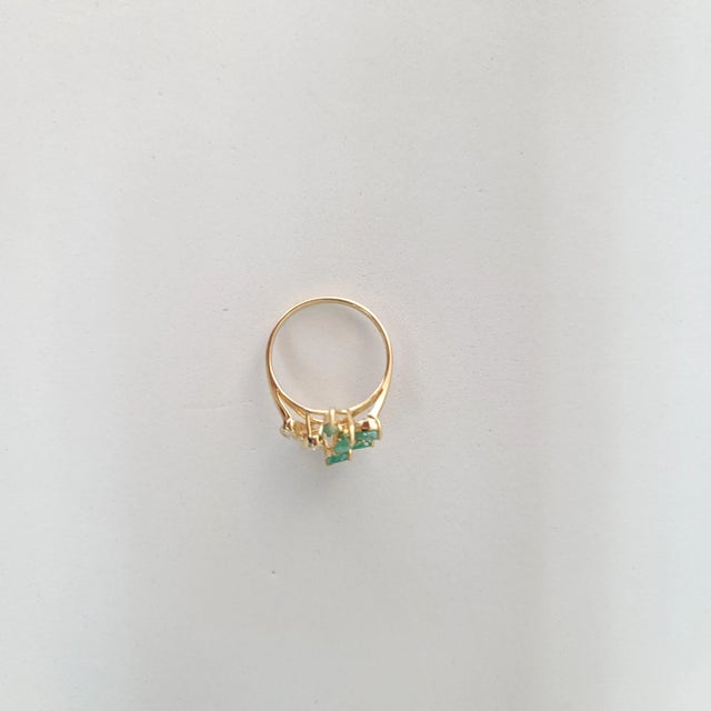 Emerald & Diamond Cluster Style Ring 1.00cttw 14k Yellow Gold, Size 4 For Sale - Image 4 of 4
