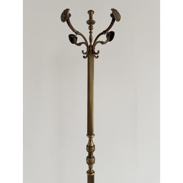 Mid-Century Modern Vintage Brass Coat Rack with Shield Hooks and Twisted Column, 1960s For Sale - Image 3 of 18