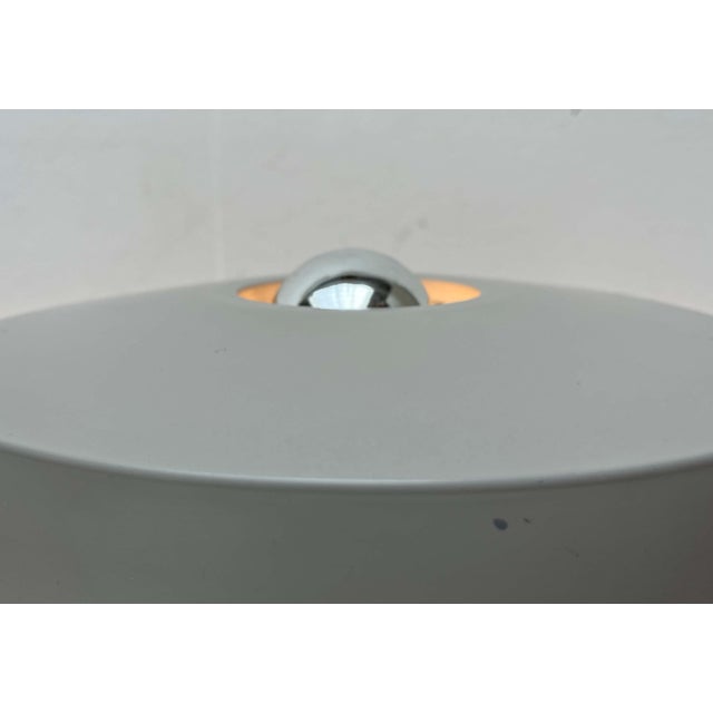 Cream Mid-Century Modern Dutch Model Romeo Minimalist Table Lamp by Louis Kalff for Philips, 1960s For Sale - Image 8 of 18