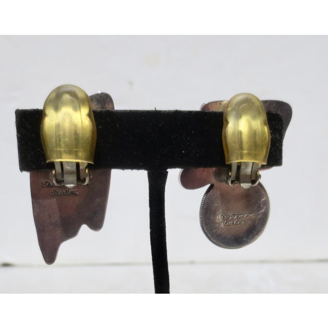 Art Brut Baroque Pearl Clip-on Earrings For Sale In New York - Image 6 of 7