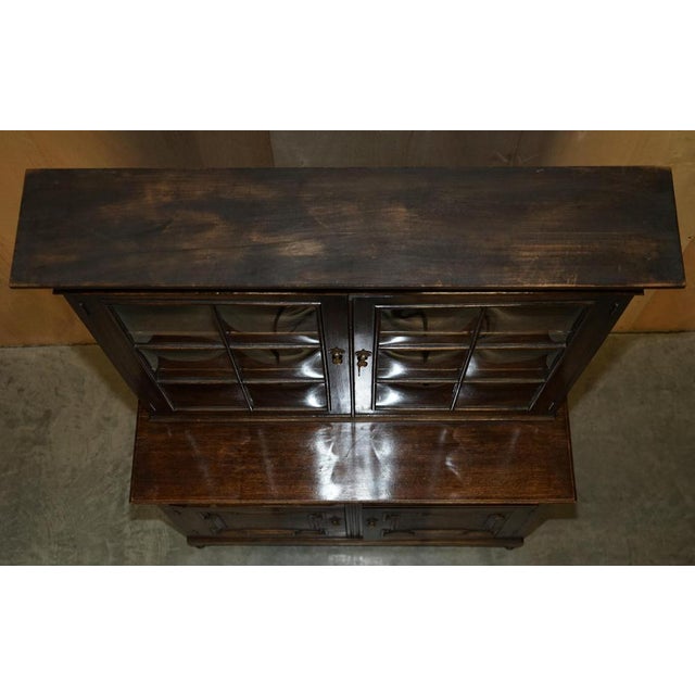 Vintage Jacobean Revival English Carved Oak Bookcase, 1900s For Sale - Image 12 of 18