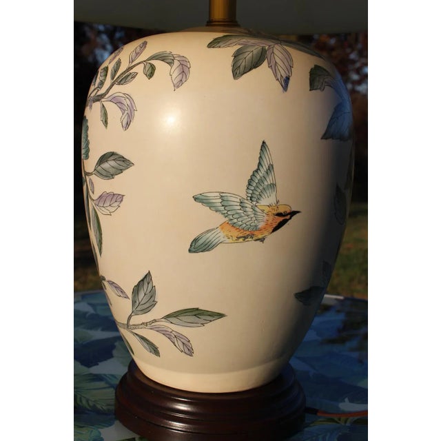 1980s 1980s Ceramic Lamp Decorated With Birds and Foliage Paired With Silk Shantung Shade For Sale - Image 5 of 12