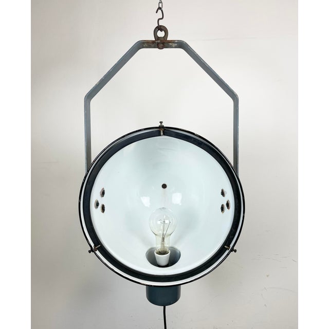 Industrial Grey Enamel Factory Spotlight Hanging Light with Glass Cover, 1950s For Sale - Image 11 of 18