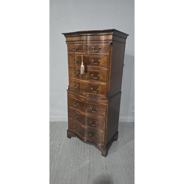 1920s Vintage Mahogany Serpentine Chest of Drawers, 1920 For Sale - Image 5 of 13