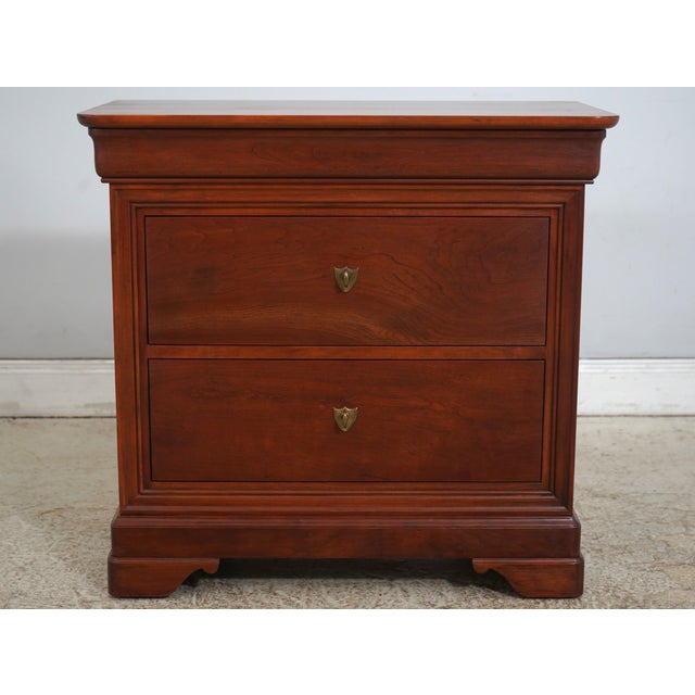 Age: C.2011 Details: Finish no.11 Marseilles Collection See Other Offerings For Matching Bedroom Pieces Dovetailed Drawer...