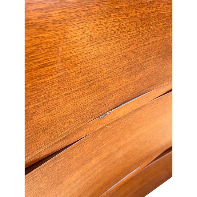 1930s 1930s Antique Deco Style Curved Wavefront Tall Dresser Chest of Drawers For Sale - Image 5 of 9