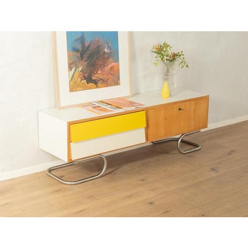1950s Sideboard, Oldenburger Möbelwerkstätten accomplished design: perfect proportions and discernible attention to...