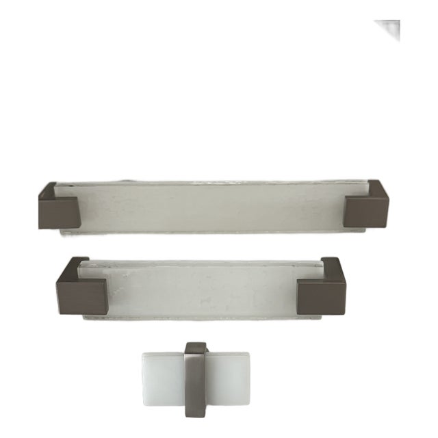 Sietto Luxury Hardware for Cabinetry For Sale
