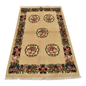 Bakhtiari Rug 4’5” X 6’7” Beige Wool Vintage Traditional Hand-Knotted Carpet