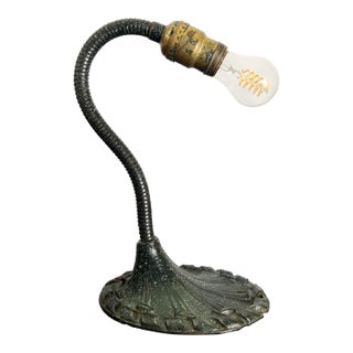 1930s Restored Mid-Century Art Deco Aladdin Mfg. Co. Gooseneck Desk Lamp – Cast Iron Base For Sale
