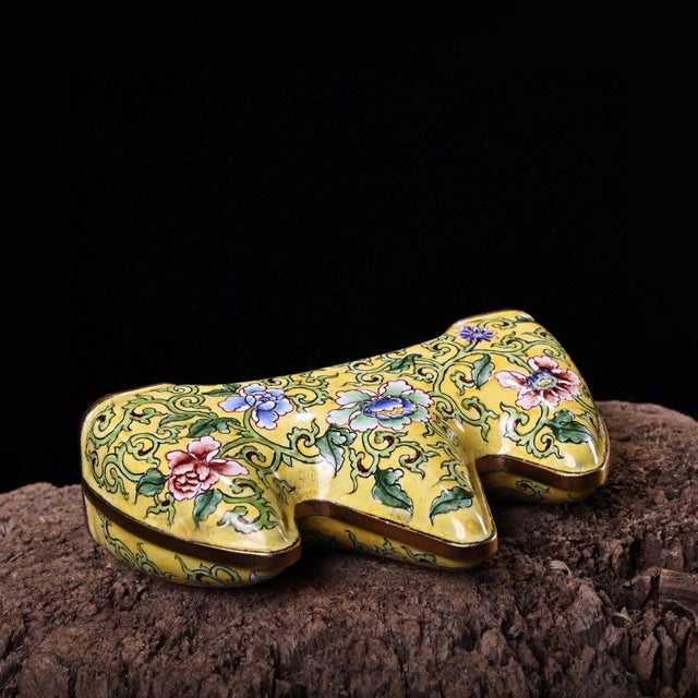 Yellow Antique Chinese Enamel Floral Brush Rest / Mountain Form For Sale - Image 8 of 8