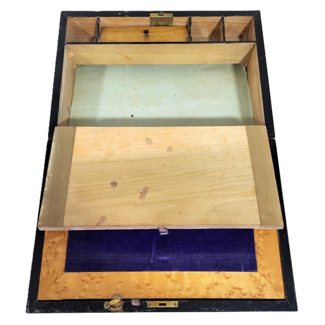 American 19th C Burled Walnut & Bird's Eye Maple Campaign Flip Top Lap Desk For Sale - Image 12 of 17