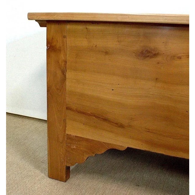 Wood Small Maie in Cherry Wood For Sale - Image 7 of 18