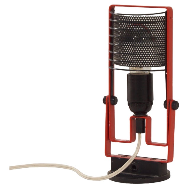 Sintesi Parete Table Lamp by Ernesto Gismondi for Artemide, 1970s For Sale