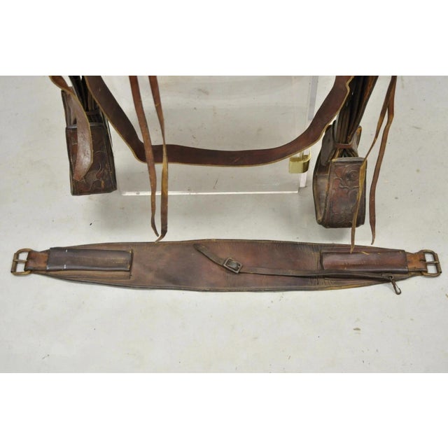 Vintage ML Leddy's Brown Tooled Leather Western Show Horse Saddle For Sale - Image 11 of 12