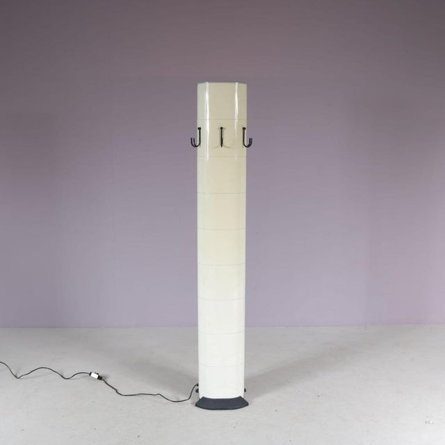 Floor Lamp by Gae Aulenti for Stilnovo, Italy, 1970 For Sale - Image 10 of 10