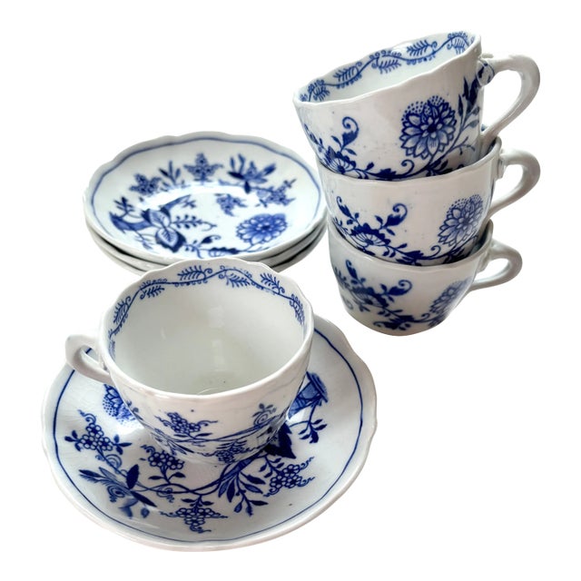 Antique Meissen Blue Onion Demitasse Cups and Saucers, Made in England For Sale