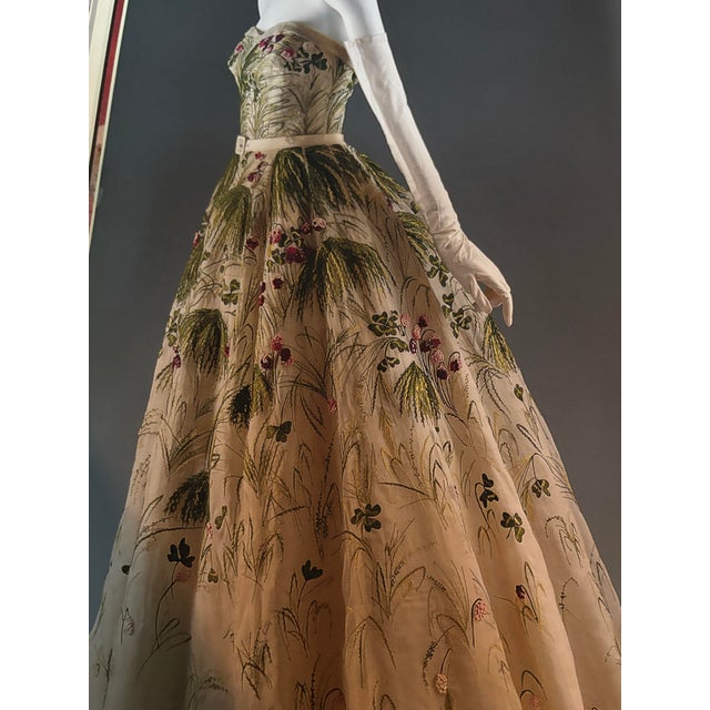 Paper Christian Dior- Metropolitan Museum of Art Exhibition For Sale - Image 7 of 18