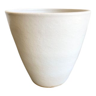 Mid Century Matte White Crucible Architectural Pottery Planter For Sale