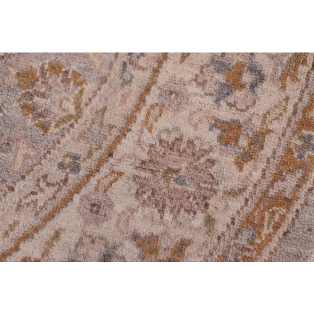 Textile Bohemian Ziegler Gray/Ivory Wool Round Rug- 6'11'' X 6'11'' For Sale - Image 7 of 10