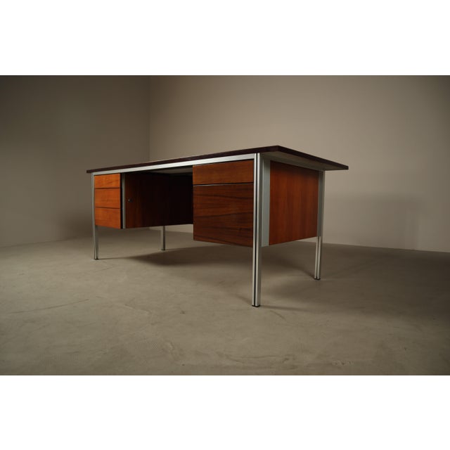 Selene Executive Desk from Ora Acciaio, Italy, 1970s For Sale - Image 17 of 17