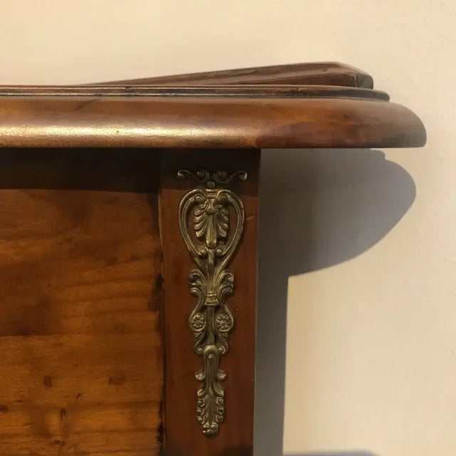 1990s Traditional Italian Walnut Corner Table With One Drawer and One Shelf For Sale - Image 9 of 13