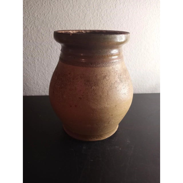 Ceramic Schneckloth Artist Signed 1976 Art Studio Pottery Terracota Vase For Sale - Image 7 of 7
