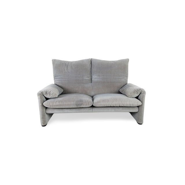 Maralunga Two-Seater Sofa by Vico Magistretti for Cassina For Sale - Image 11 of 11