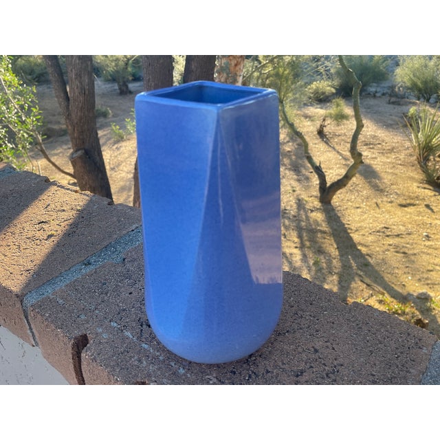 Mid-Century Modern Vintage Alamo Pottery Glossy Blue Vase, Texas Mid Century 719 Vase - Rare For Sale - Image 3 of 5