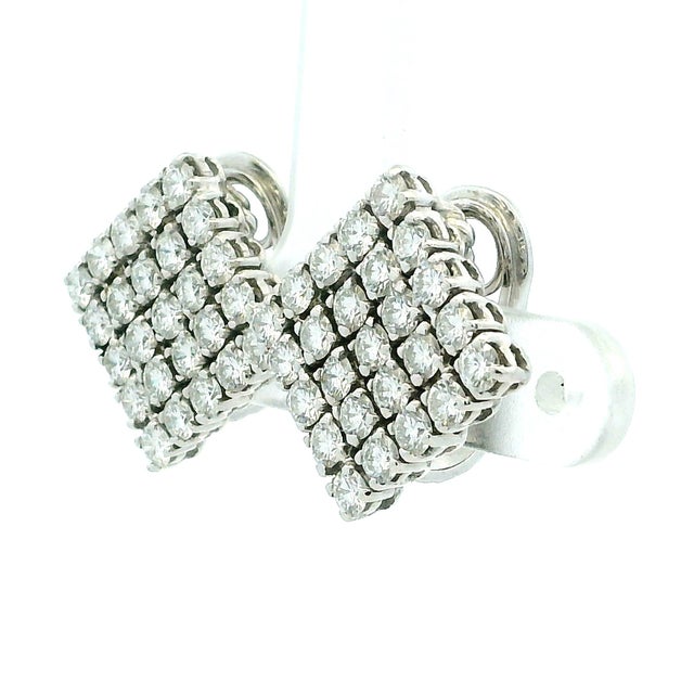 Metal 1990s Pair of Italian 18k White Gold 5 Carat Diamond Pavé Cluster Earrings For Sale - Image 7 of 18