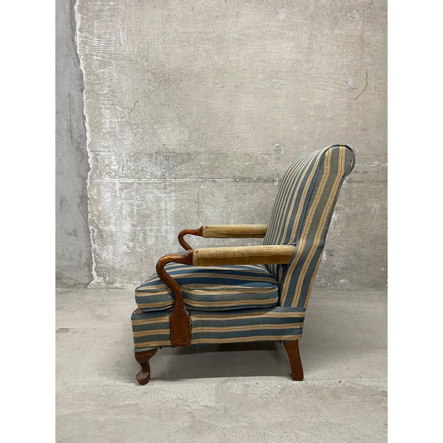 Vintage Open Arm Host/Library Chair For Sale In Baltimore - Image 6 of 12