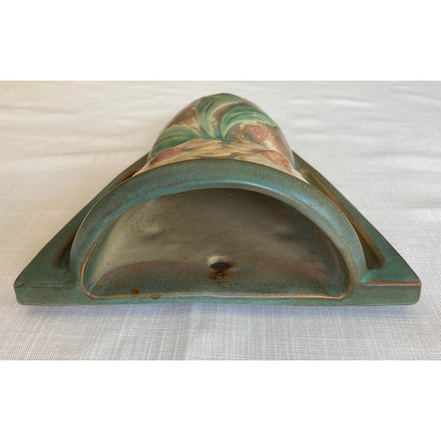 1920s Vintage Arts & Crafts Roseville Dahlrose Wall Pocket Vase 368 For Sale - Image 5 of 8