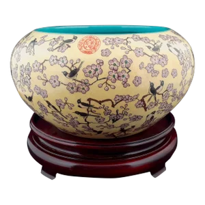 Early 20th Century Chinese Porcelain Da Ya Zhai Bird and Flower Bowl