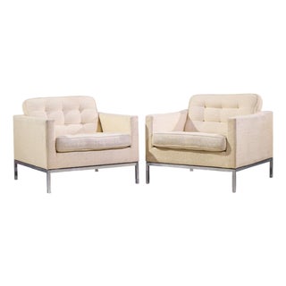 Florence Knoll Mid Century Relaxed Cube Club Lounge Chairs - Pair For Sale