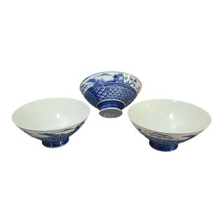 Vintage Asian Japanese Blue & White Painted Rice Serving Dipping Bowls- Set of 3 For Sale