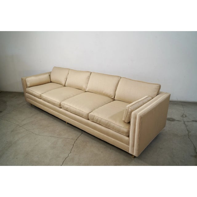 Dunbar Furniture 1950’s Mid-Century Modern Long Gold Tweed Sofa For Sale - Image 4 of 12