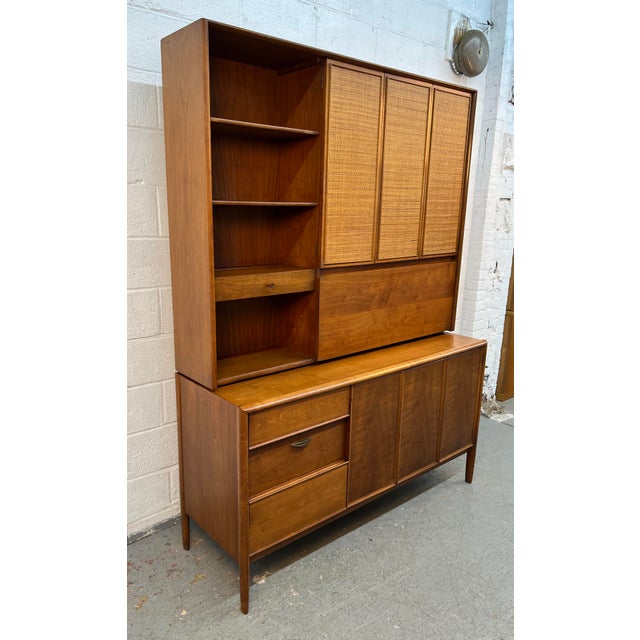 Mid-Century Modern Mid 20th Century Barney Flagg for Drexel Parallel Mid-Century Walnut and Cane Credenza and Hutch For Sale - Image 3 of 14