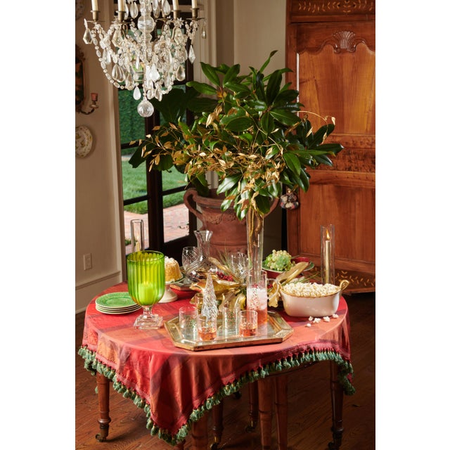 Imagine enjoying a refreshing drink in these adorable holiday glasses. Each glass in this set has a different tree applied...