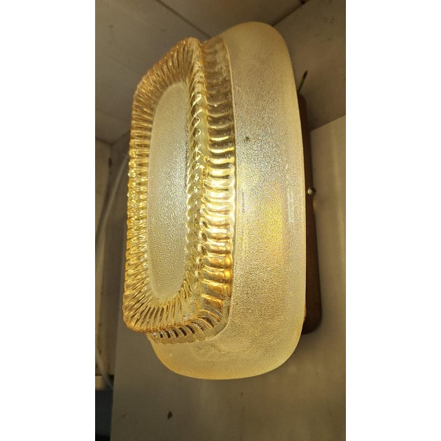 Vintage Wall Lamp with Metal Mounting and Lightly Tinted Relief Glass Shade, 1960s For Sale - Image 3 of 8