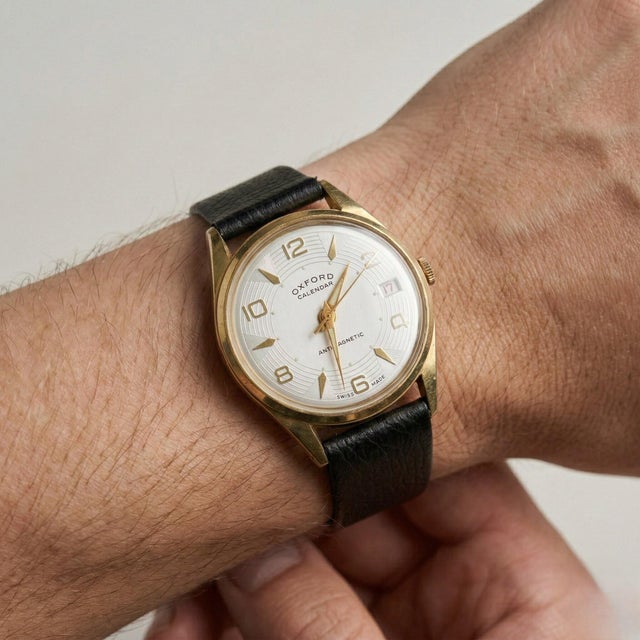 Modern Oxford Calendar Stainless Steel Vintage Watch For Sale - Image 3 of 9