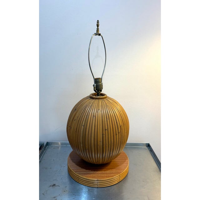 Mid-Century Modern Gabriella Crespi Style Rattan Globe Table Lamp For Sale - Image 3 of 5