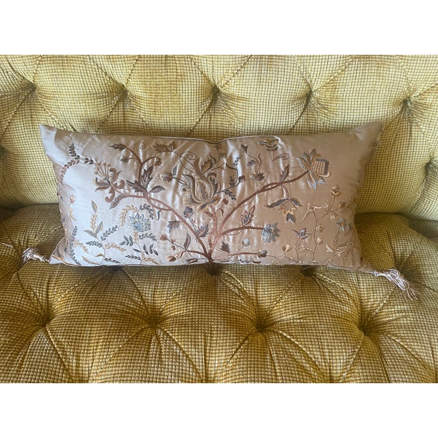 Italian Vintage European Embroidered Silk Taffeta Cushions- Set of 2 For Sale - Image 3 of 12
