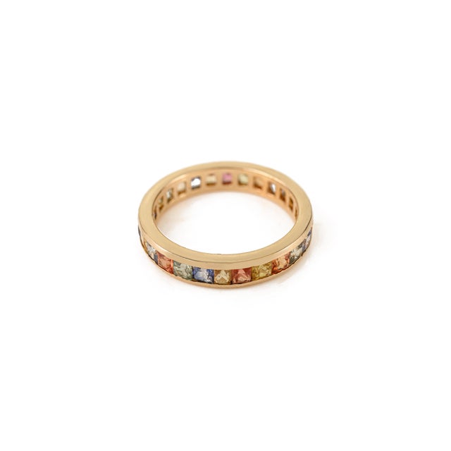 Pop Art Style Rainbow Multi Sapphire Eternity Band Ring in 14k Yellow Gold Size 7 For Sale - Image 10 of 16
