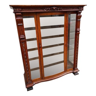 Antique American Renaissance Revival Style Solid Tiger Oak Mirrored Display Cabinet. 19th Century.with Key. For Sale