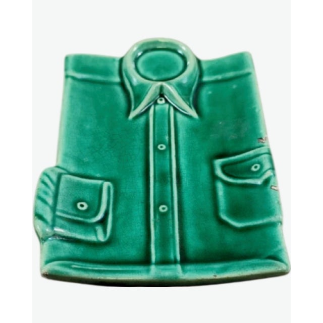 Mid-Century Modern Vintage Green Shirt Ceramic Ashtray Catchall Dish For Sale - Image 3 of 12