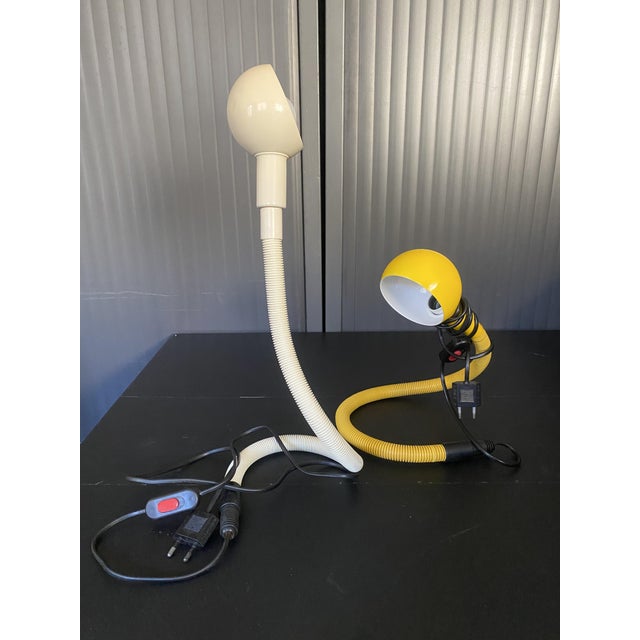 Vintage White Hebi Lamp in Cream White by Isao Hosoe for Valenti, 1970s For Sale - Image 14 of 15