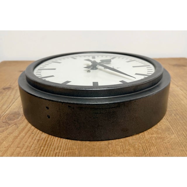 Black Industrial Factory Wall Clock from Siemens, 1950s For Sale - Image 14 of 17