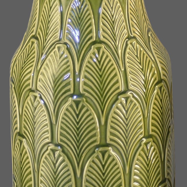 Contemporary Pair of Ceramic Table Lamps Banana Leaf Pattern Tropical Green Color For Sale - Image 3 of 10